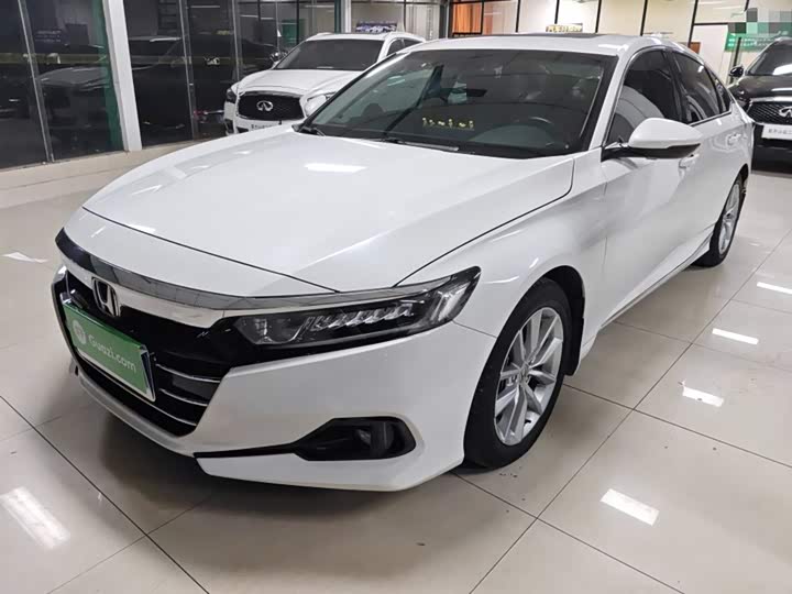 Фото 2 - Honda Accord