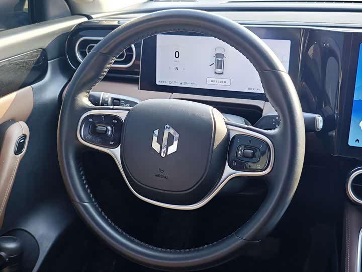 Фото 9 - Leapmotor C11