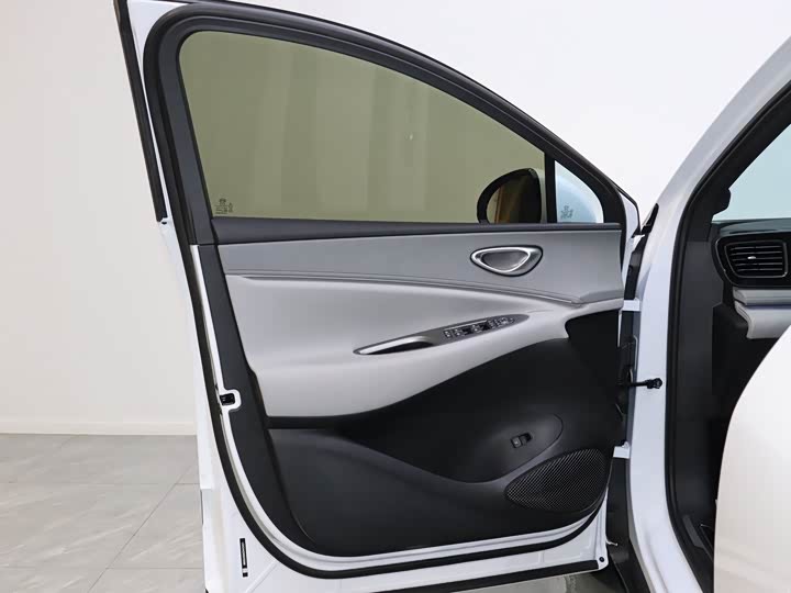 Фото 9 - BYD Sea Lion 06 Hybrid/EV