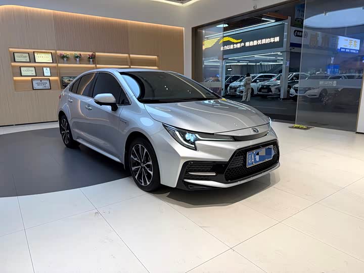 Фото 3 - Toyota Levin