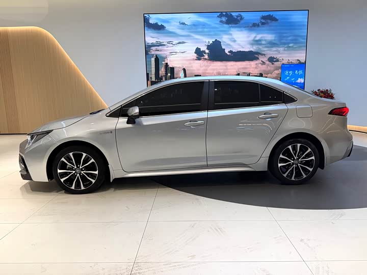 Фото 6 - Toyota Levin