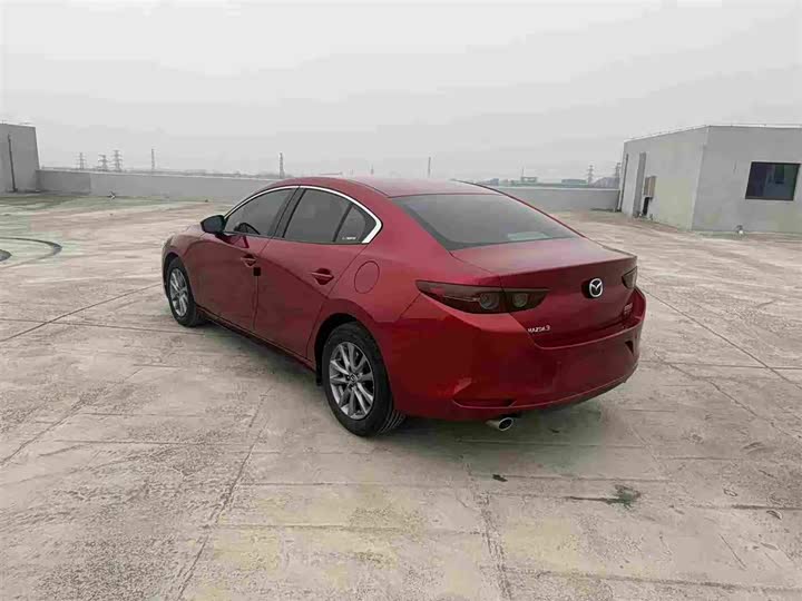 Фото 9 - Mazda 3 (Axela)