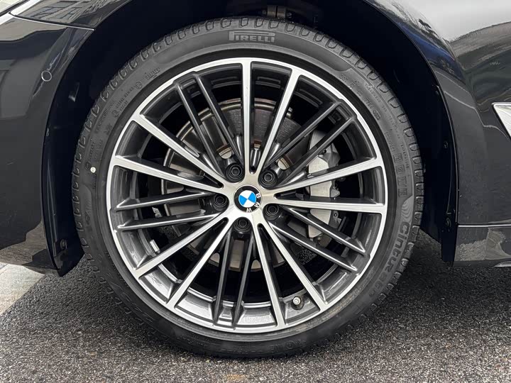 Фото 7 - BMW 5 Series
