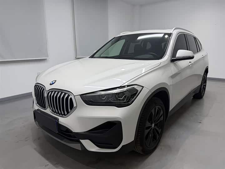 Фото 1 - BMW X1