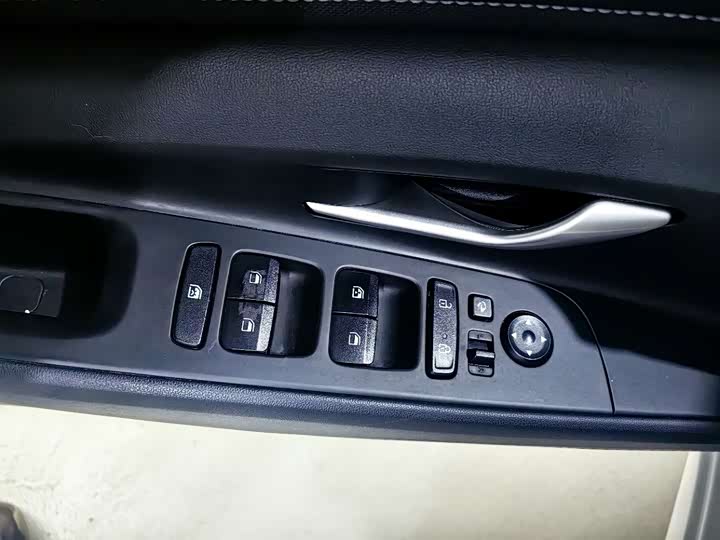 Фото 9 - Hyundai Elantra N line