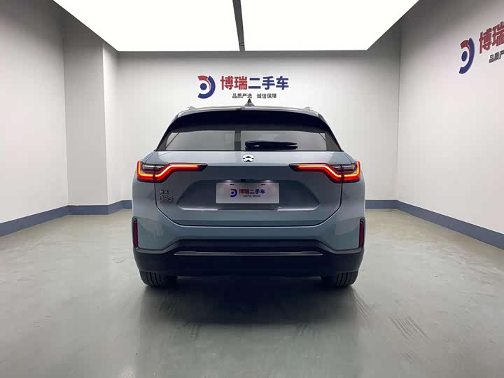 Фото 6 - Nio ES6