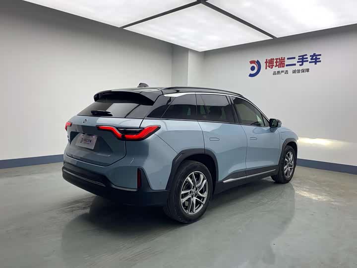 Фото 7 - Nio ES6