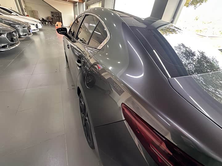 Фото 9 - Mazda 3 (Axela)