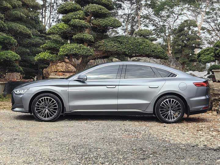 Фото 5 - BYD Han