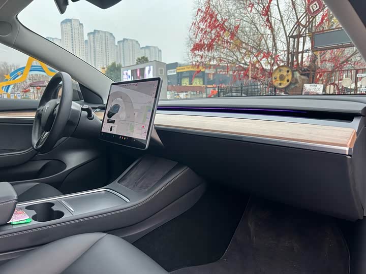 Фото 7 - Tesla Model 3