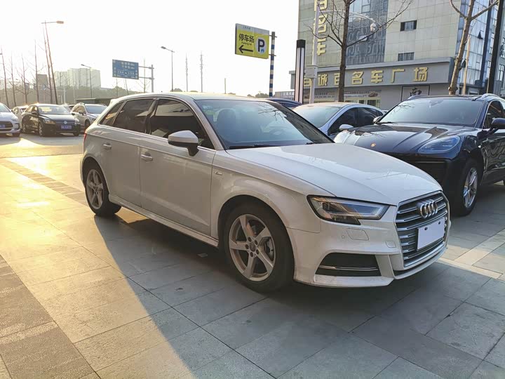 Фото 3 - Audi A3