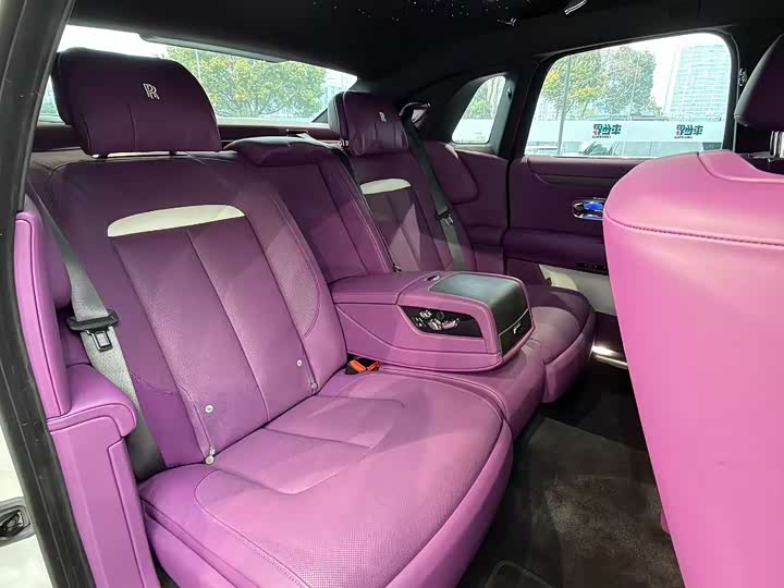 Фото 5 - Rolls-Royce Ghost