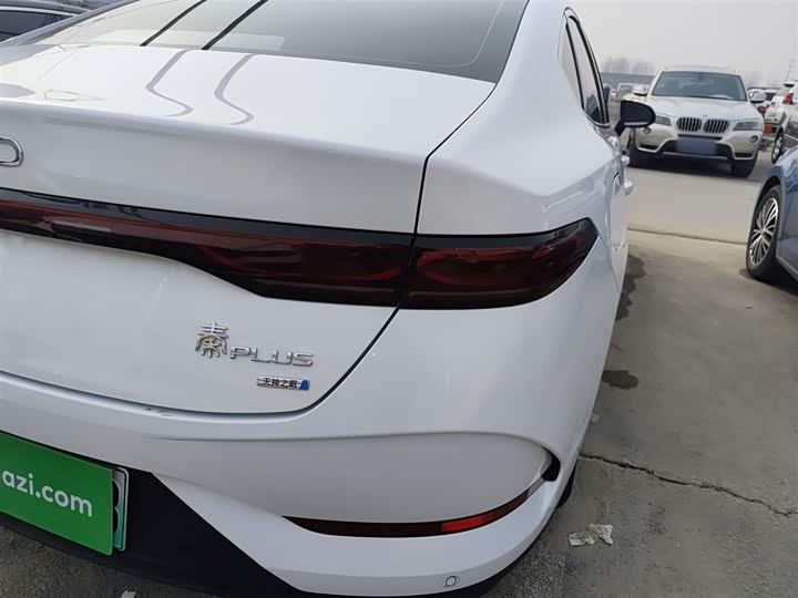 Фото 8 - BYD Qin Plus