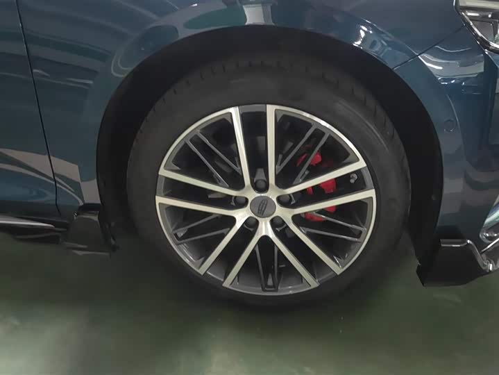 Фото 6 - Geely Preface