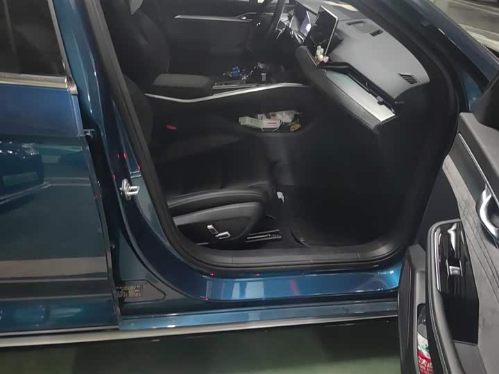 Фото 8 - Geely Preface