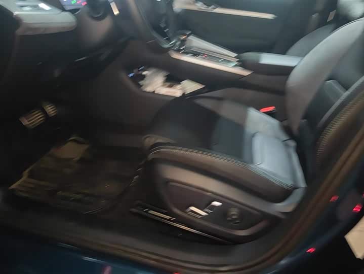 Фото 9 - Geely Preface