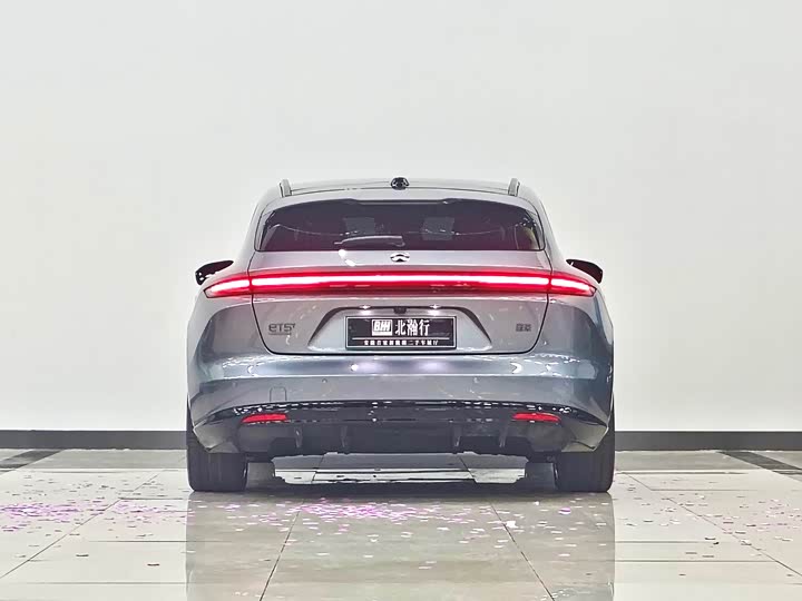 Фото 5 - Nio ET5T