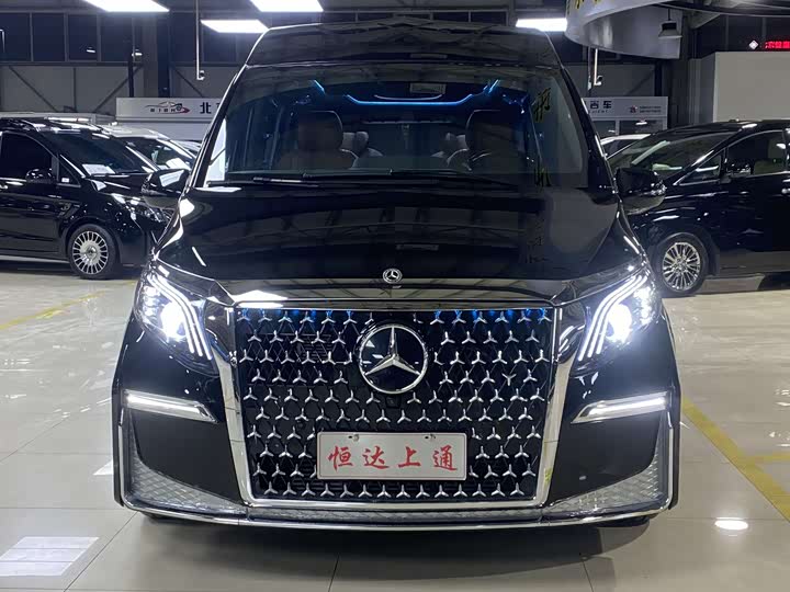 Фото 1 - Mercedes-Benz Vito