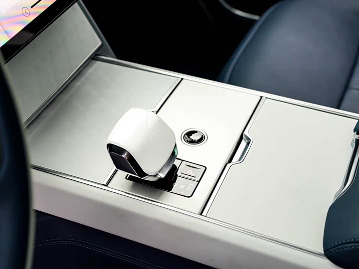 Фото 9 - Land Rover Range Rover