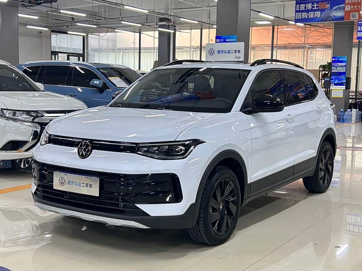 Фото 1 - Volkswagen Tharu