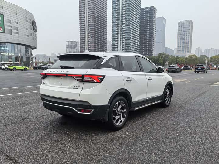 Фото 6 - Dongfeng Aeolus AX7