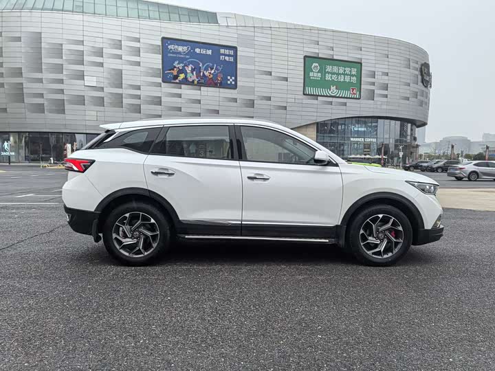 Фото 7 - Dongfeng Aeolus AX7
