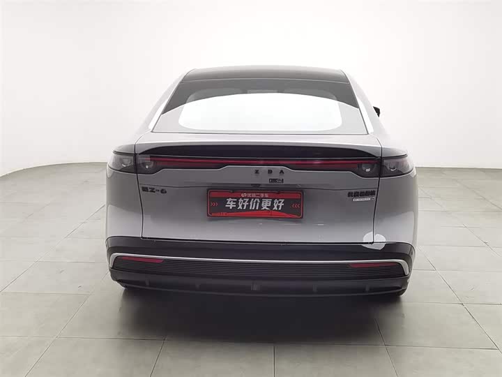 Фото 4 - Mazda EZ-6