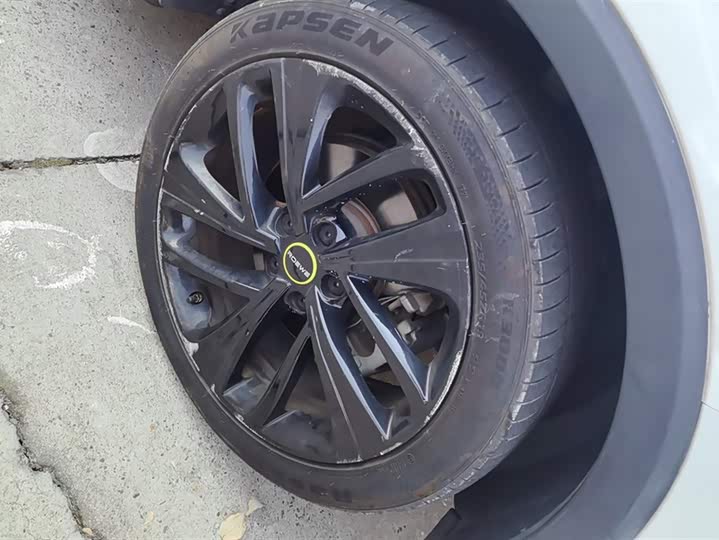 Фото 6 - Roewe RX5 Hybrid