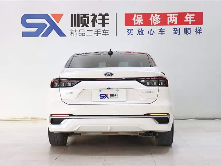 Фото 6 - Ford Mondeo