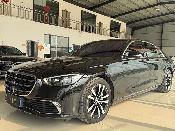 Фото 3 - Mercedes-Benz S-Class