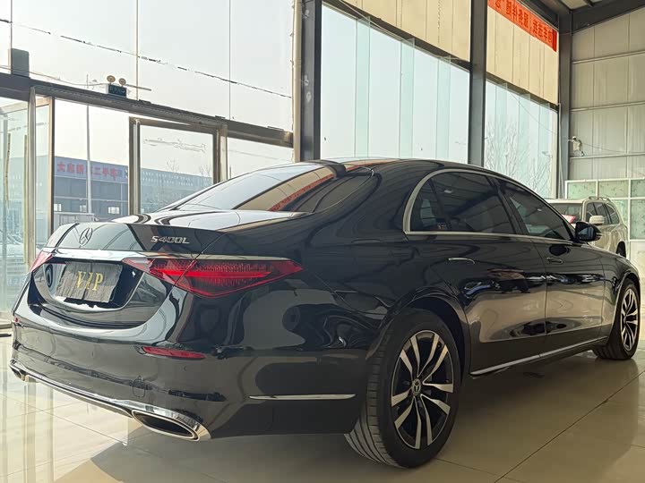 Фото 6 - Mercedes-Benz S-Class