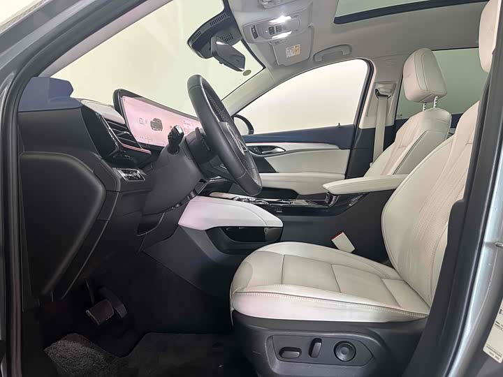 Фото 7 - Buick Envision Plus