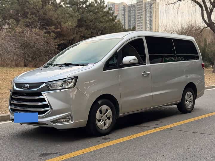 Фото 2 - JAC Refine M4