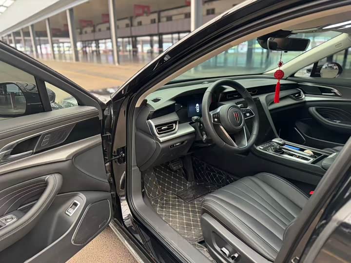 Фото 4 - Hongqi H5