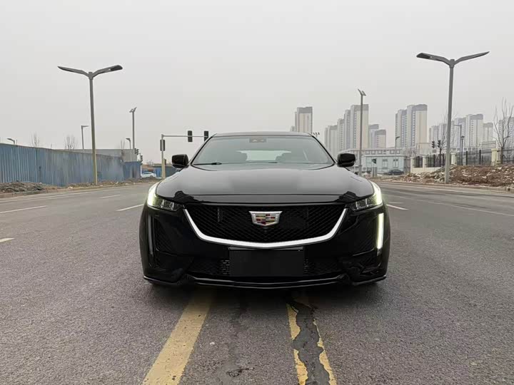 Фото 2 - Cadillac CT5
