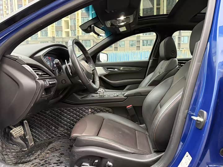 Фото 4 - Cadillac CT5