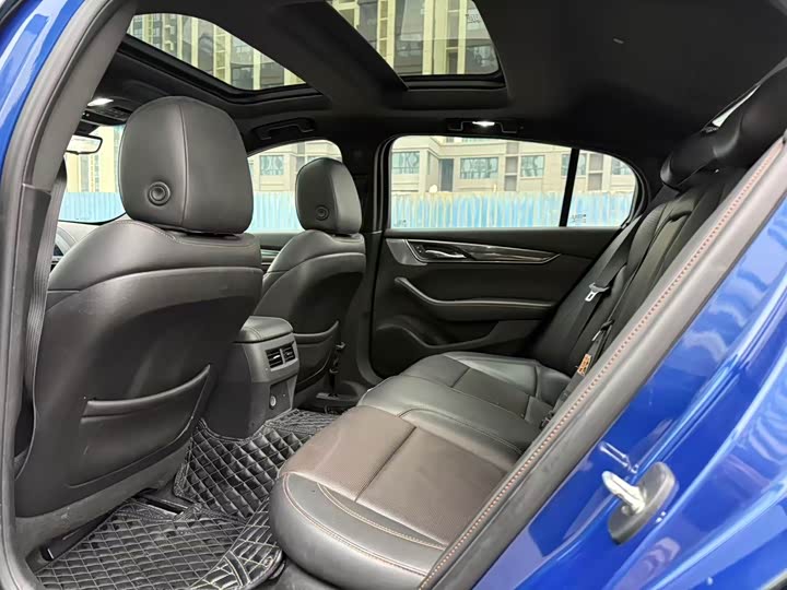 Фото 6 - Cadillac CT5