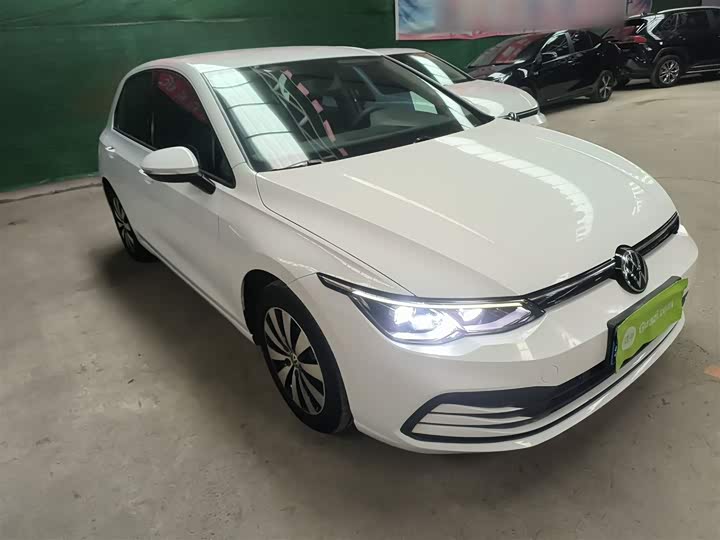 Фото 4 - Volkswagen Golf