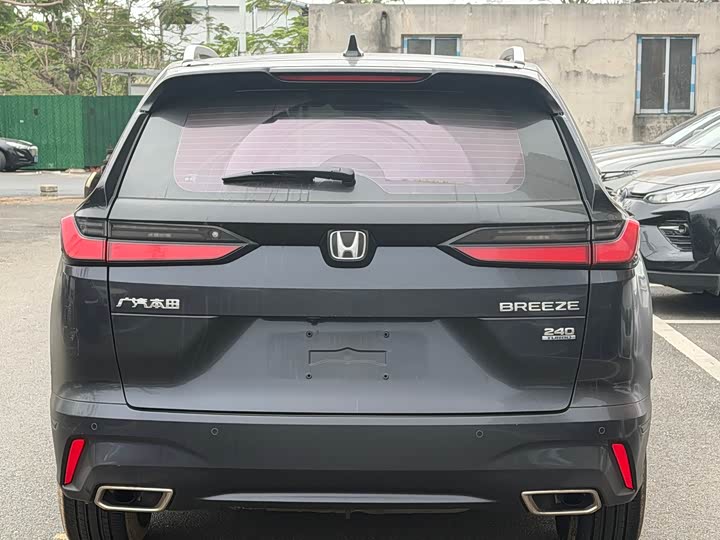 Фото 8 - Honda Breeze