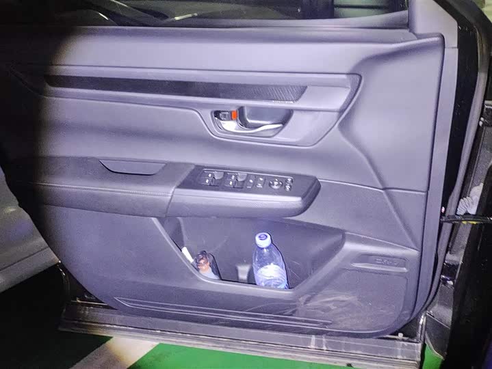 Фото 7 - Honda CR-V