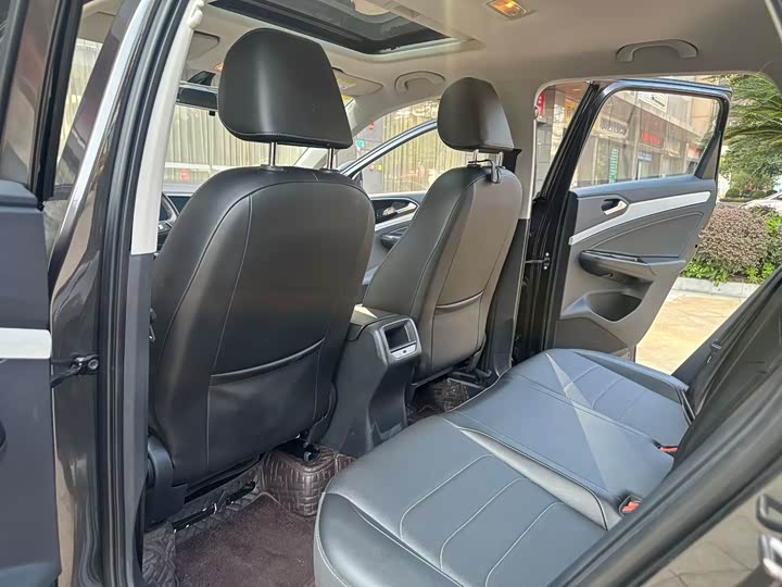 Фото 5 - Jetta VS5