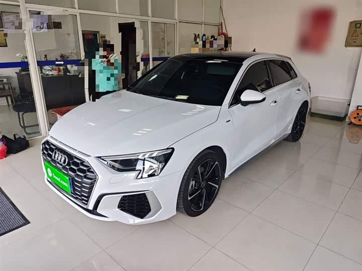 Фото 2 - Audi A3