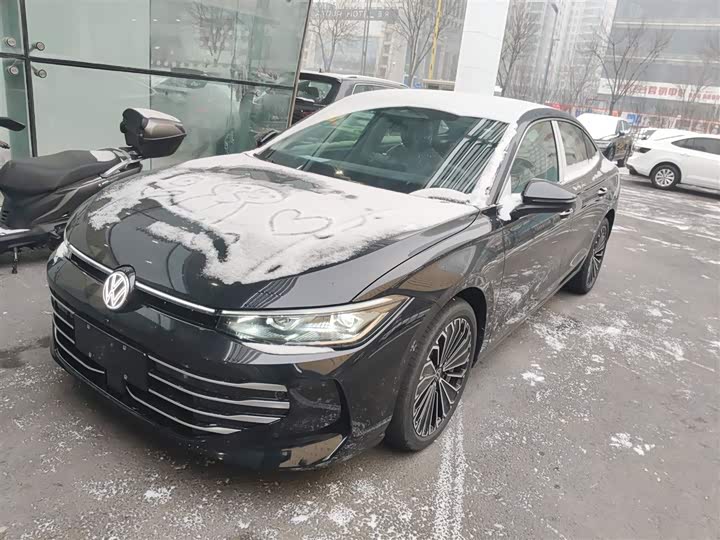 Фото 1 - Volkswagen Passat