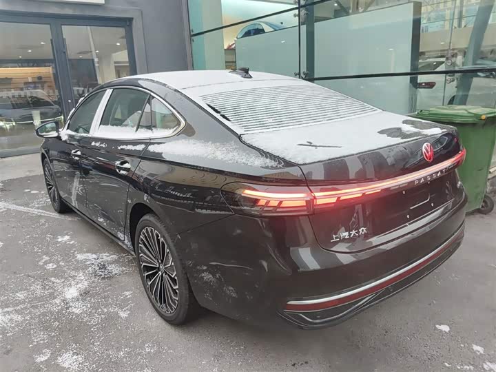 Фото 5 - Volkswagen Passat