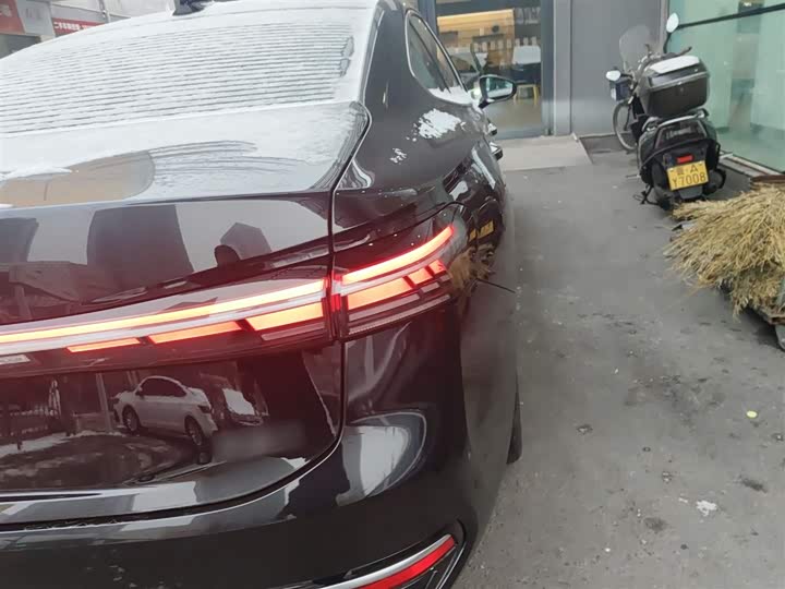 Фото 8 - Volkswagen Passat