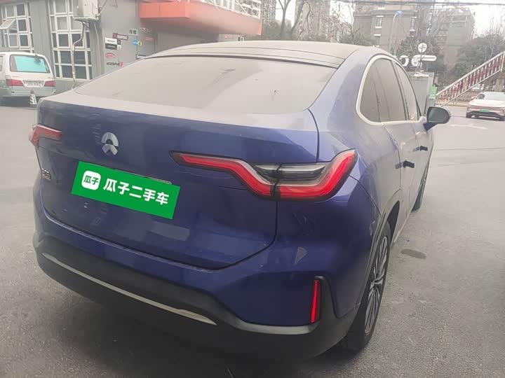 Фото 7 - Nio EC6