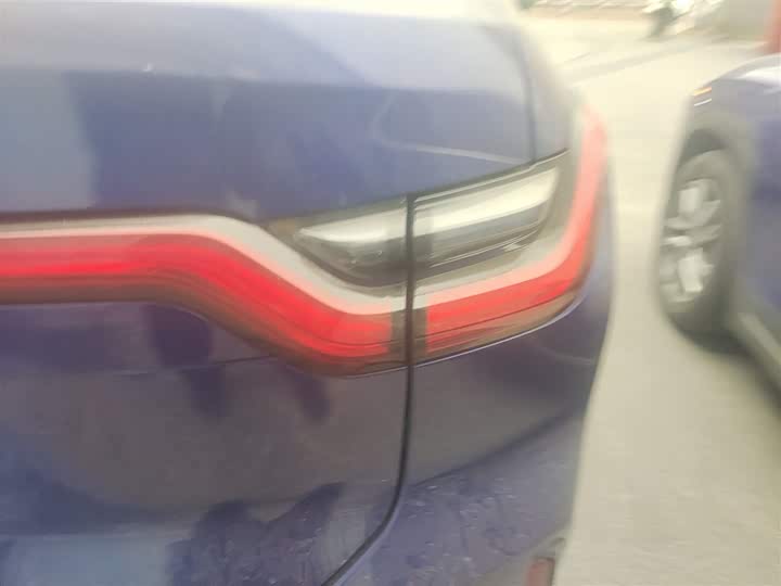 Фото 8 - Nio EC6