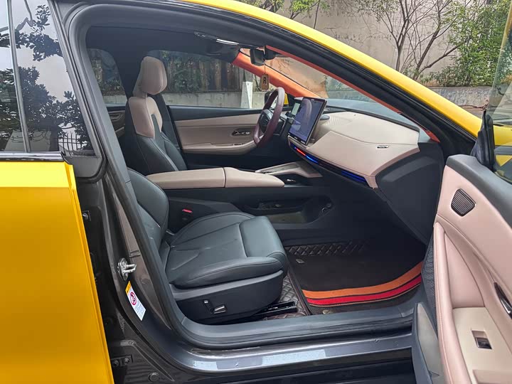 Фото 7 - Changan Deepal SL03