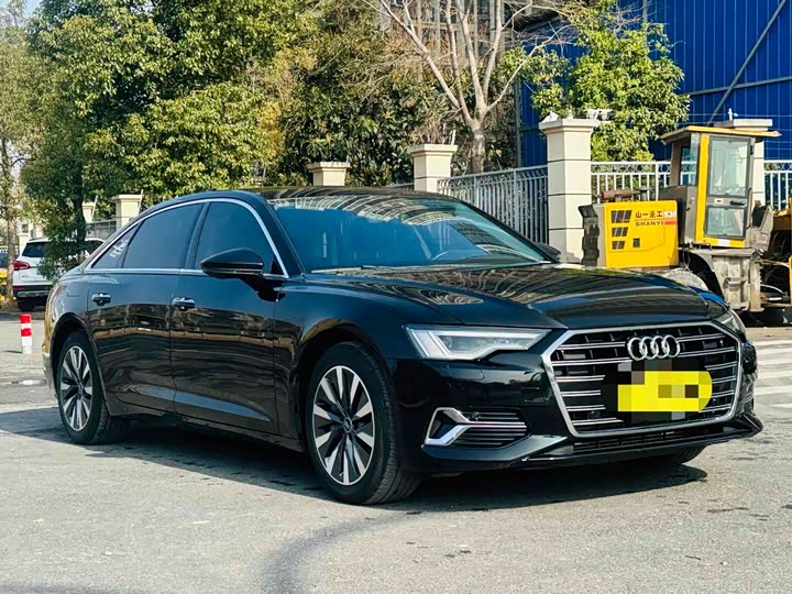 Фото 3 - Audi A6L