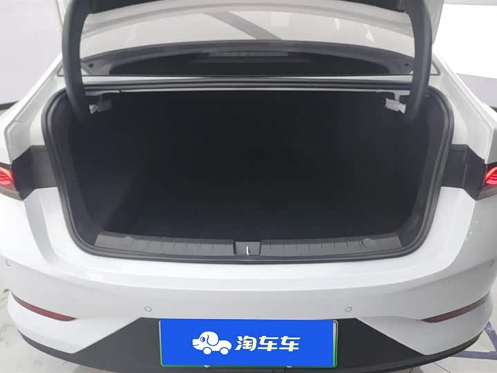 Фото 4 - BYD Qin Plus